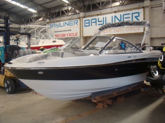**โปรโมชั่น** เรือ Bayliner 185 ปี 2012 ลดราคาสุดพิเศษ