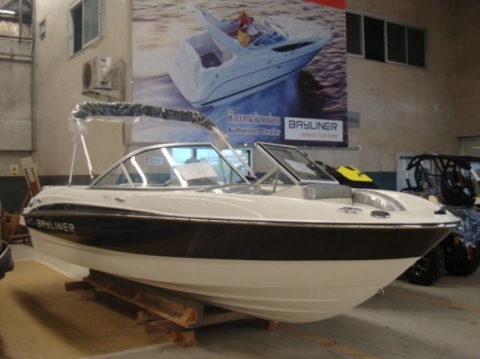 **โปรโมชั่น** เรือ Bayliner 185 ปี 2012 ลดราคาสุดพิเศษ **โปรโมชั่น** เรือ Bayliner 185 ปี 2012 ลดราคาสุดพิเศษ