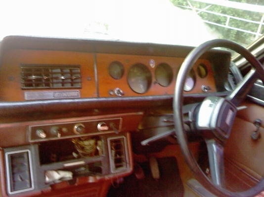 ขายรถยนต์ รถเฟียต๑๓๒ FIAT 132 CLASSIC CAR ปี1976 5 เกียร์เดินหน้า รถในตำนานเดิมๆ สวยคลาสสิก เครื่องดี 1800cc TWINCAM ยุครถแข่ง หาใครจับยาก ให้ความรู้สึกหวนอดีต เบรคเดิม แบบไม่มีหม้อลม Disk Brake 4 ล้อ หน้าปัดลายไม้ ไฟกลมแท้ 4 ดวง ไฟเลี้ยวกลมเล็ก ตรงรุ่ ขายรถยนต์ รถเฟียต๑๓๒ FIAT 132 CLASSIC CAR ปี1976 5 เกียร์เดินหน้า รถในตำนานเดิมๆ สวยคลาสสิก เครื่องดี 1800cc TWINCAM ยุครถแข่ง หาใครจับยาก ให้ความรู้สึกหวนอดีต เบรคเดิม แบบไม่มีหม้อลม Disk Brake 4 ล้อ หน้าปัดลายไม้ ไฟกลมแท้ 4 ดวง ไฟเลี้ยวกลมเล็ก ตรงรุ่