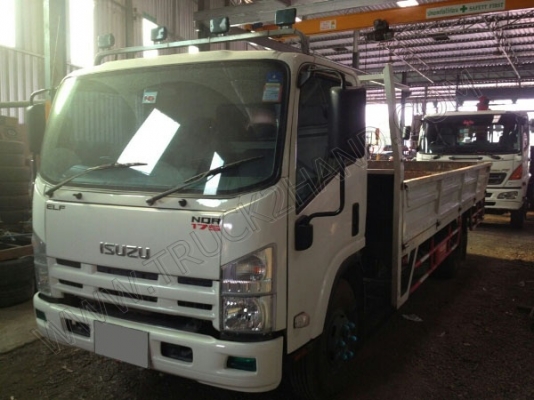 รถบรรทุก 6 ล้อ ยี่ห้อ ISUZU รุ่น NQR 175 แรงม้า