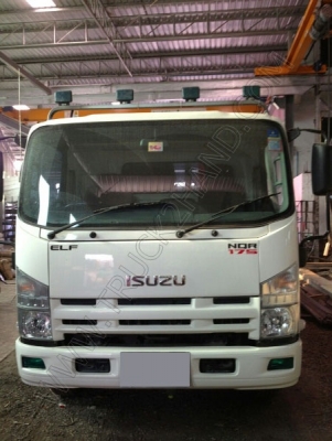 รถบรรทุก 6 ล้อ ยี่ห้อ ISUZU รุ่น NQR 175 แรงม้า