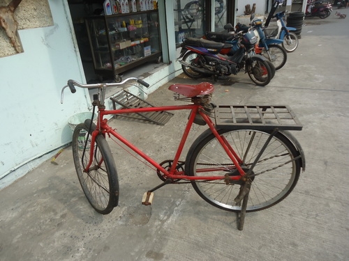 ขายจักรยานโบราณ 1,950.-