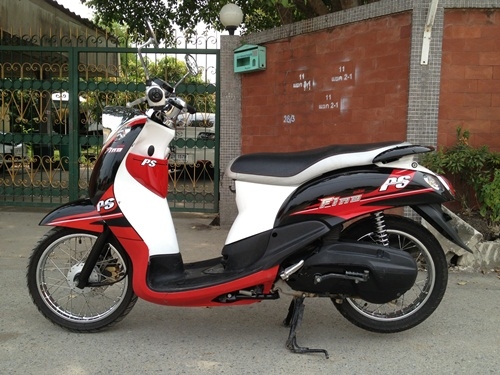 ขายfino สีดำเเดงขาว ปี2555