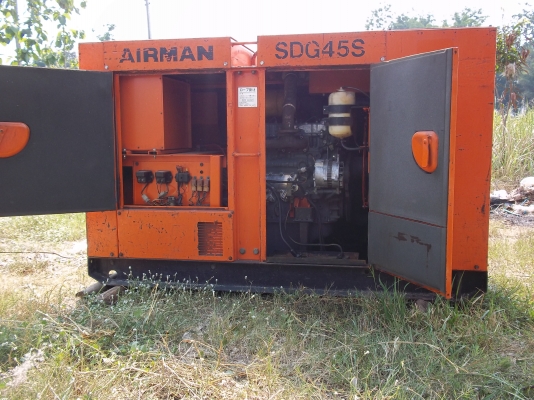 เครื่องปั่นไฟเก่าญี่ปุ่น AIRMAN ขนาด 45 KVA  เครื่อง HINO WO4D ใหม่ ไดร์ TAIYO  เซตนอก จากประเทศญี่ปุ่น