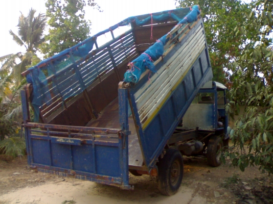 ขายอีแต๋น4ล้อดั๊ม เพลาลอย เครื่อง85แรงมีสโลว์ ขายอีแต๋น4ล้อดั๊ม เพลาลอย เครื่อง85แรงมีสโลว์