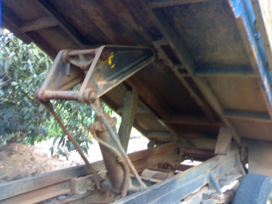 ขายอีแต๋น4ล้อดั๊ม เพลาลอย เครื่อง85แรงมีสโลว์ ขายอีแต๋น4ล้อดั๊ม เพลาลอย เครื่อง85แรงมีสโลว์