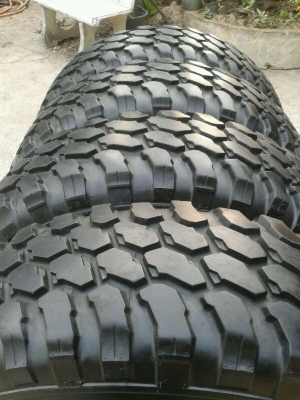 ขายยาง Mud 265/75R16 ปี11  สวยๆ