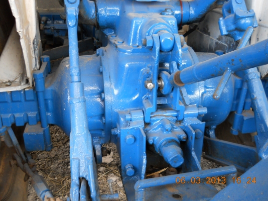 ขายดาวน์รถไถฟอร์ด7700 T3 พร้อมใช้งาน ขายดาวน์รถไถฟอร์ด7700 T3 พร้อมใช้งาน