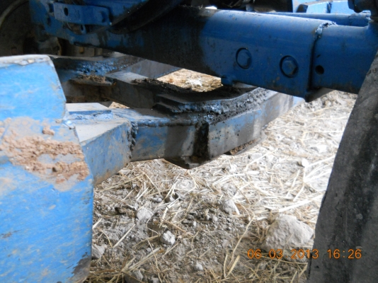 ขายดาวน์รถไถฟอร์ด7700 T3 พร้อมใช้งาน ขายดาวน์รถไถฟอร์ด7700 T3 พร้อมใช้งาน