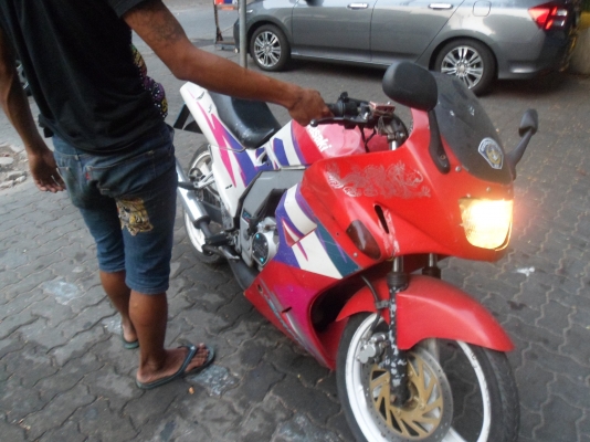 ขายรถจักรยานยนต์kawasaki150ccเซอร์ปิโก็ ขายรถจักรยานยนต์kawasaki150ccเซอร์ปิโก็