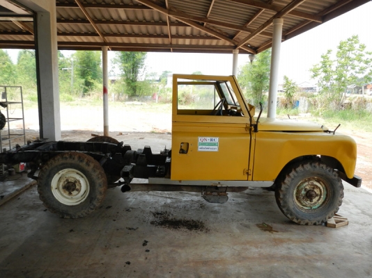 ขายรถ แลนด์โรเวอร์ กระบะ ดีเซล Isuzu 4JG2 เทอร์โบ ถูกๆ 79000บ.