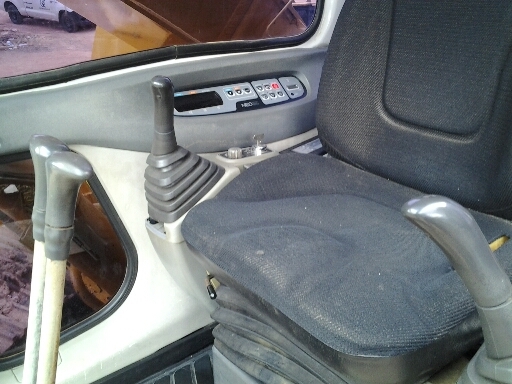 ขายด่วน!! SUMITOMO SH210-3 สภาพสวยมากค่ะ ขายด่วน!! SUMITOMO SH210-3 สภาพสวยมากค่ะ