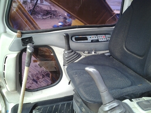 ขายด่วน!! SUMITOMO SH210-3 สภาพสวยมากค่ะ ขายด่วน!! SUMITOMO SH210-3 สภาพสวยมากค่ะ