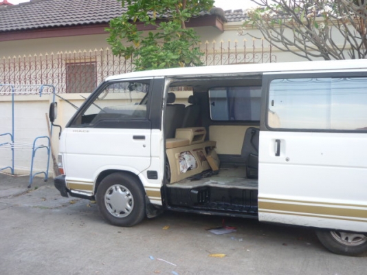 รถตู้hiace ตาหวาน เครือ่ง 1G auto LPG พวงมาลัยเพาเวอร์