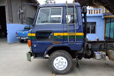 ขายหกล้อดั้ม  HENO FD เครื่อง HO7C 185 แรง เอกสานพร้อมโอน