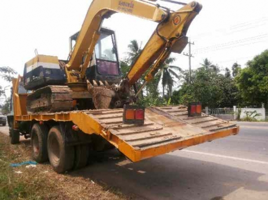 รถอิซูซุ 10 ล้อ ท้ายลาด 210 แรงม้า ติดเครน 3 ตัน  สนใจติดต่อ 081 - 6079515