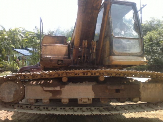 รถแบคโฮ CAT  320 - 1 เวอร์ชั่นวัน    สนใจติดต่อ 081 - 6079515