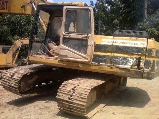 รถแบคโฮ CAT  320 - 1 เวอร์ชั่นวัน    สนใจติดต่อ 081 - 6079515