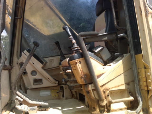 รถแบคโฮ CAT  320 - 1 เวอร์ชั่นวัน    สนใจติดต่อ 081 - 6079515