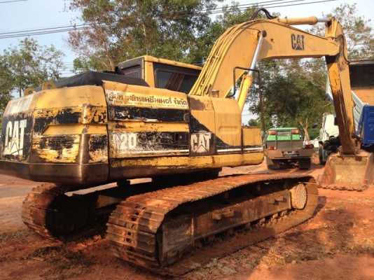 รถแบคโฮ CAT  320 - 1 เวอร์ชั่นวัน    สนใจติดต่อ 081 - 6079515
