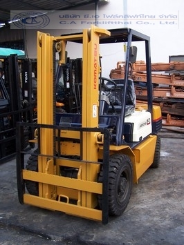 ขาย รถโฟล์คลิฟท์ KOMATSU รุ่น FD25 -11