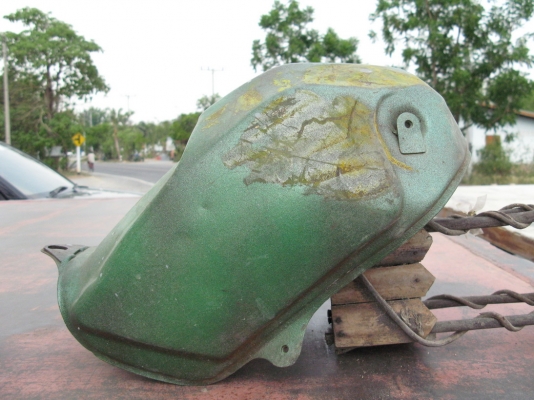 ถังวิบากเล็ก//ตะแกรงนั่งเด็กตระกูลซี 3 อัน