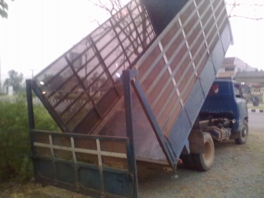 ขายหกล้อดั้ม TOYOTA Dyna 85 แรง