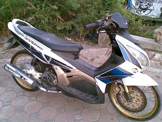 ขอขายรถ2คันฮอนด้าแอร์เบรด+นูโวตามรูป คันละ10000