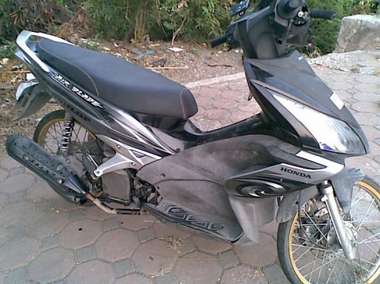 ขอขายรถ2คันฮอนด้าแอร์เบรด+นูโวตามรูป คันละ10000