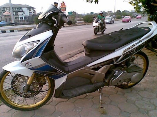 ขอขายรถ2คันฮอนด้าแอร์เบรด+นูโวตามรูป คันละ10000