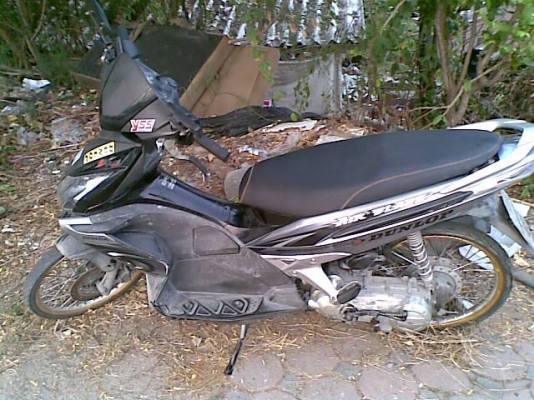 ขอขายรถ2คันฮอนด้าแอร์เบรด+นูโวตามรูป คันละ10000