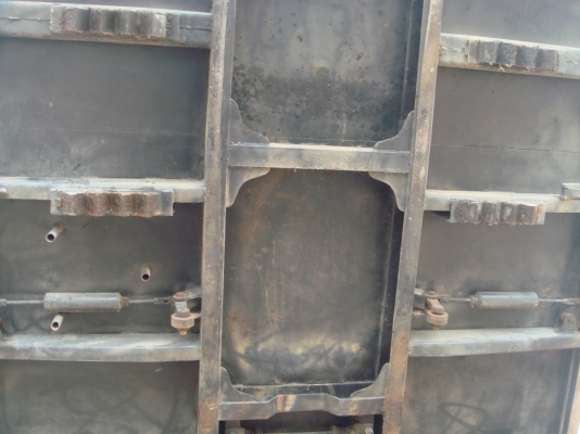 ขายรถ 6 ล้อ HINO WO4D 117 แรง กะบะเหล็กดั้มพ์ ยาง 825-16 เกียร์สั้นเดิม 6 เกียร์