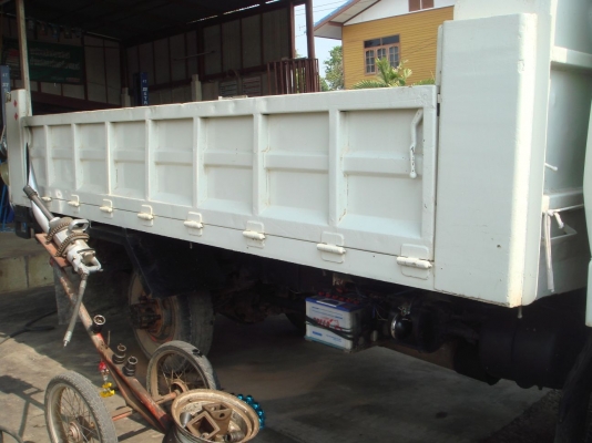 ขายรถ 6 ล้อ HINO WO4D 117 แรง กะบะเหล็กดั้มพ์ ยาง 825-16 เกียร์สั้นเดิม 6 เกียร์