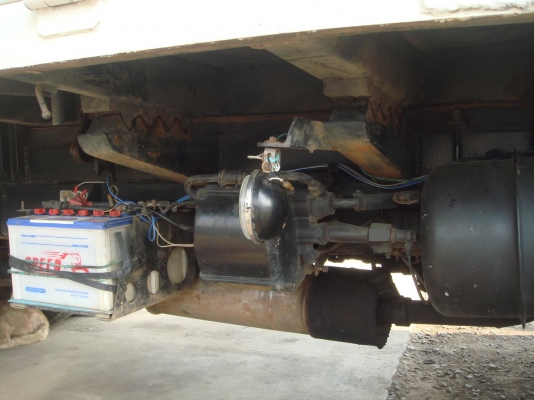 ขายรถ 6 ล้อ HINO WO4D 117 แรง กะบะเหล็กดั้มพ์ ยาง 825-16 เกียร์สั้นเดิม 6 เกียร์