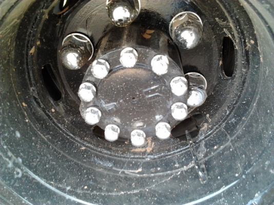 ***ขายแล้วครับขอบคุณ Truck2hand ขาย 6ล้อสวยๆ ISUZU NQR 120 (คัสซีใหญ่) ปี42 NQR66LX5 Tเครื่องเดิมๆ 4HF1 ฝาขาว แห้งจัด ไม่มีไอไม่มีเยิ้ม เกียร์เดิมๆ ช่วงล่างคัสซีสวย ไ่ม่ผุไม่บวม ไม่ดาม กระบะ4.5ม.คอกเหล็กสาดสีใหม่ พื้นเหล็กไม่ผุ ยางสวย6เส้น หัวบางเดิม ไม่เ