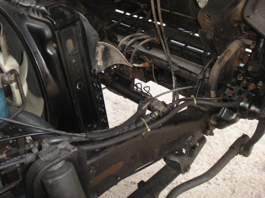 ขาย ISUZU NPR 115 แรง ตู้แห้ง 5 เมตร จดปี 36 ( ห้างแท้ ) ขาย ISUZU NPR 115 แรง ตู้แห้ง 5 เมตร จดปี 36 ( ห้างแท้ )