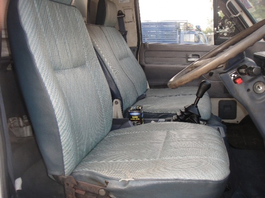 ขาย ISUZU NPR 115 แรง ตู้แห้ง 5 เมตร จดปี 36 ( ห้างแท้ ) ขาย ISUZU NPR 115 แรง ตู้แห้ง 5 เมตร จดปี 36 ( ห้างแท้ )