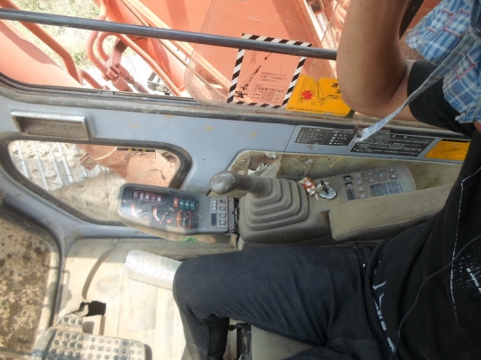 ขายแบคโฮ HITACHI EX120-2