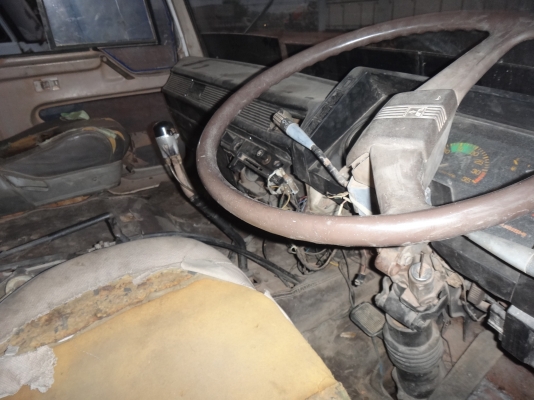 ขายด่วน รถสิบล้อสองเพลาดั้มพ์  MITSU  FN  527MA   สภาพใช้ได้