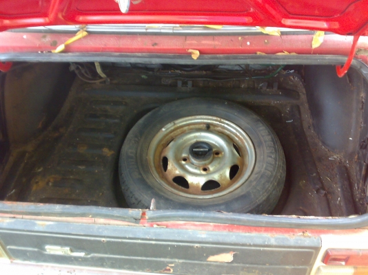 ขายด่วน รถโบราณ มิตซู แลนเซอร์ ท้ายแอล A72  ถูกกว่านี้มีอีกไหมครับ