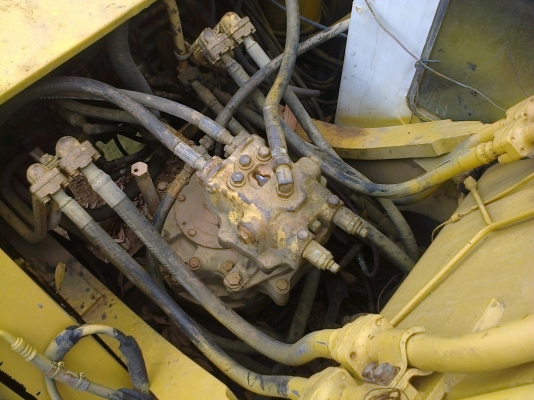 PC200-5 เล่มทะเบียน ซีเรียลสูง พร้อมขาย PC200-5 เล่มทะเบียน ซีเรียลสูง พร้อมขาย