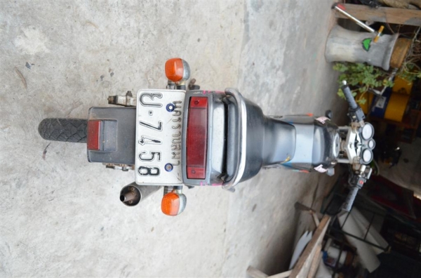 kawasaki victor 150cc สภาพใช้ไปทำงานทุกวัน ทะเบียนพร้อมโอนรถมีทะเบียน พร้อมโอน เครื่องเงียบ หรือ แลก รถกันครับ