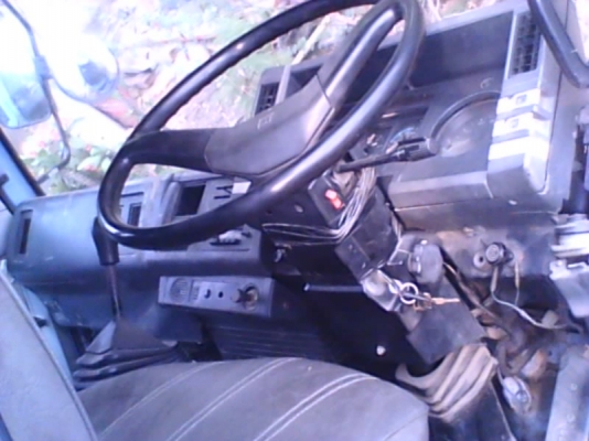 รถ ROCKY 175  แรง  เครื่องดี   ครัชชีใหญ่  เบรกทิพฟี่  พวงมาลัยเพาเวอร์  คอกเหล็ก