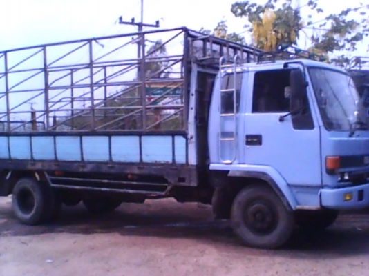 รถ ROCKY 175  แรง  เครื่องดี   ครัชชีใหญ่  เบรกทิพฟี่  พวงมาลัยเพาเวอร์  คอกเหล็ก