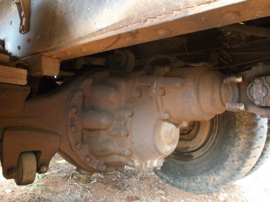 ขายด่วนรถสิบล้อหลงโบสองเผลาดรั้มเครื่อง6D16220แรงม้า