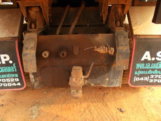 ขายด่วนรถสิบล้อหลงโบสองเผลาดรั้มเครื่อง6D16220แรงม้า