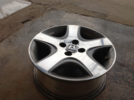 ขายล้อแม็กขอบ 15 ลายปลาดาว  CIVIC 05