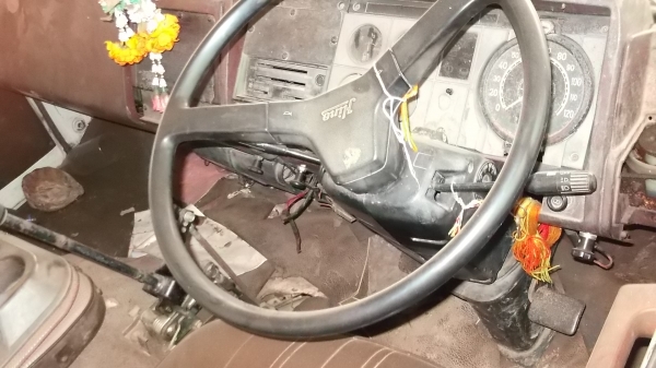 ขายด่วนหางปลา KT 729  EH700 สองเพลาใหญ่สโลกลางทะเบียนเต็ม