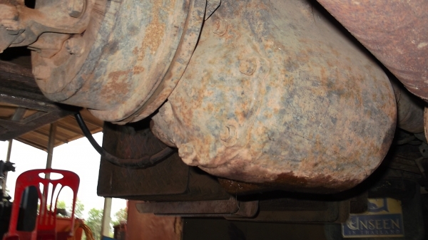 ขายด่วนหางปลา KT 729  EH700 สองเพลาใหญ่สโลกลางทะเบียนเต็ม