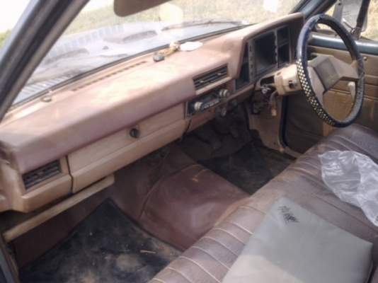 ดัสสัน 720 สีฟ้า ดัสสัน 720 สีฟ้า